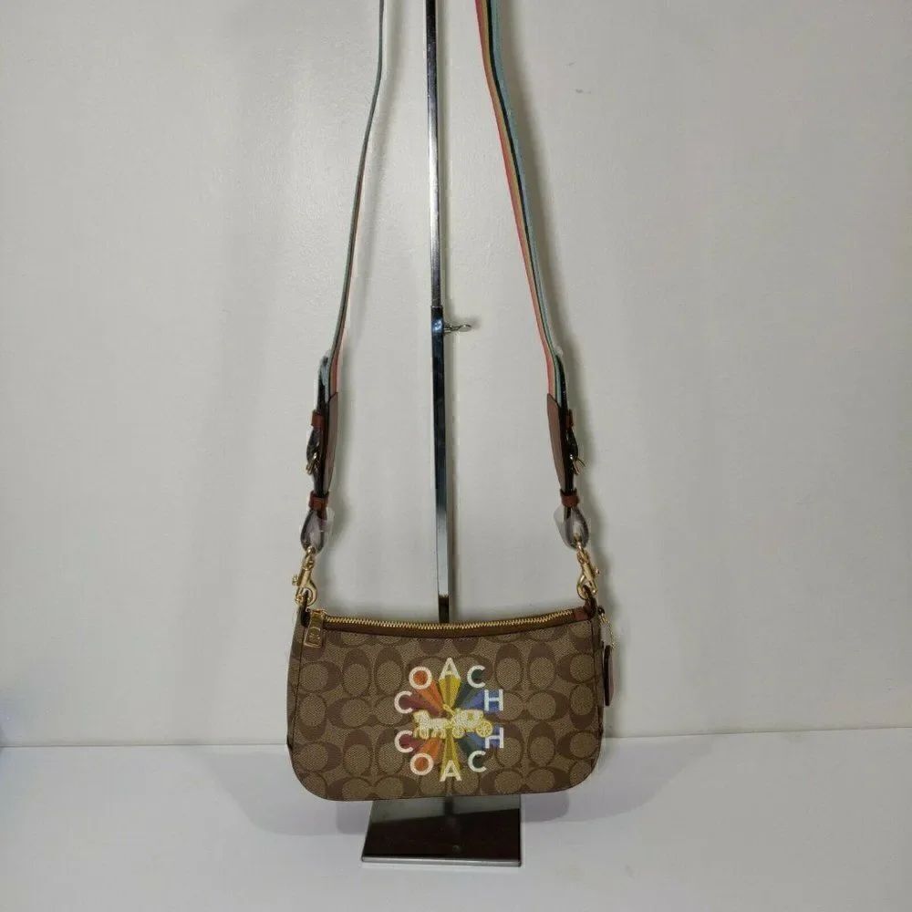 NWT COACH C6817 Jes Baguette In Signature Canvas With Coach Radial Rainbow Khaki